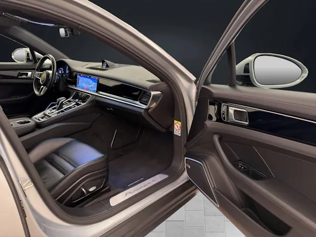 Porsche Panamera 4 E-Hybrid Sport Turismo