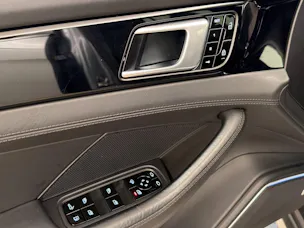 PORSCHE Panamera 4 E-Hybrid Sport Turismo