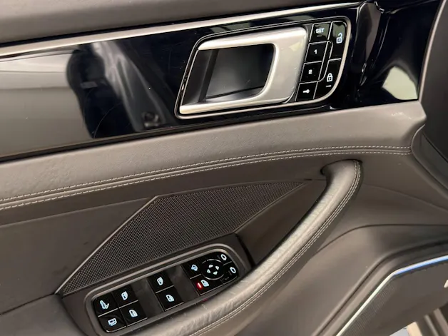 Porsche Panamera 4 E-Hybrid Sport Turismo