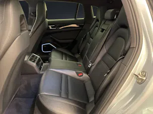 PORSCHE Panamera 4 E-Hybrid Sport Turismo