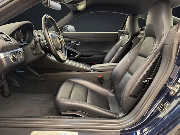 Porsche 718 Cayman