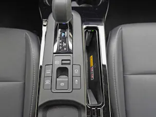 Toyota Prius 2.0 Plug-In-Hybrid Premium