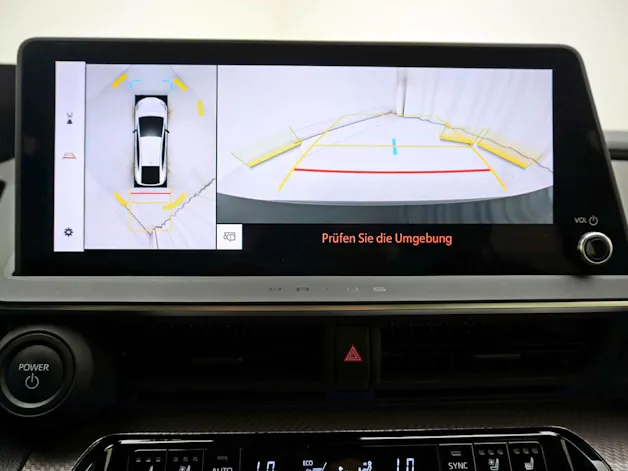 Toyota Prius 2.0 Plug-In-Hybrid Premium