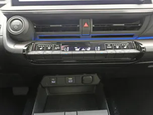 Toyota Prius 2.0 Plug-In-Hybrid Premium