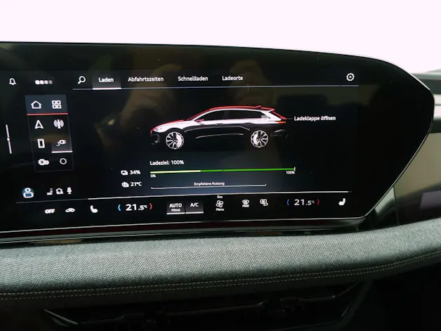 AUDI A6 e-tron Avant S line quattro