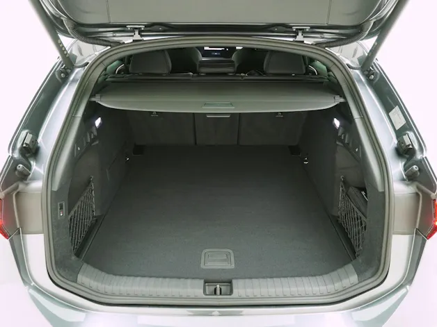 AUDI A6 e-tron Avant S line quattro