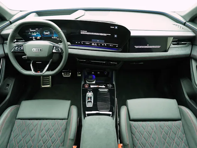 AUDI SQ6 e-tron quattro