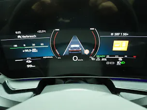 AUDI SQ6 e-tron quattro