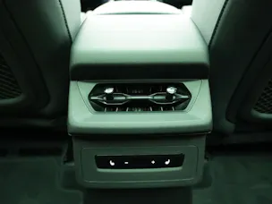 AUDI SQ6 e-tron quattro