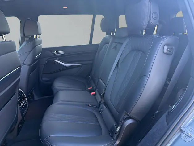 BMW X7 40d M Sport xDrive G07 (CH) AHK ** 7 Places ** 📍