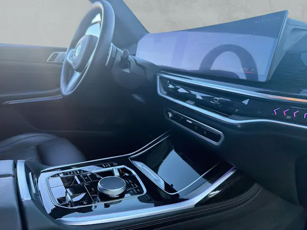 BMW X7 40d M Sport xDrive G07 (CH) AHK ** 7 Places ** 📍