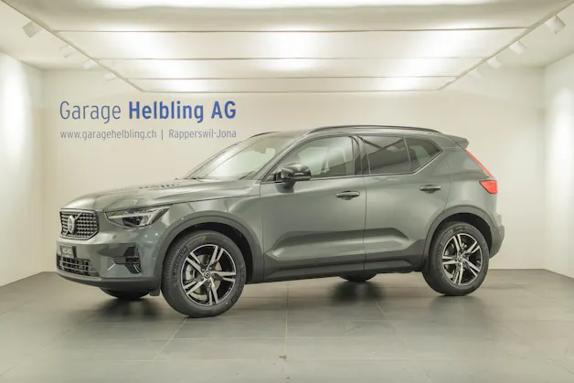 Volvo XC40 2.0 B4 MH Plus Dark