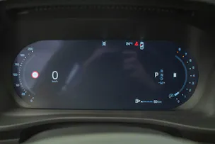 VOLVO XC40 2.0 B4 MH Plus Dark