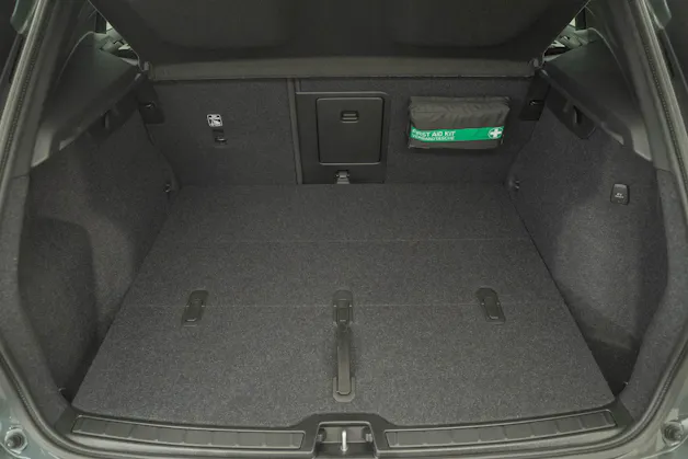 Volvo XC40 2.0 B4 MH Plus Dark