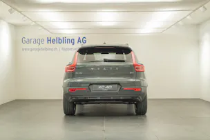 VOLVO XC40 2.0 B4 MH Plus Dark