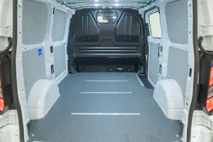 FORD Transit C Van 320 L1 2.5 Duratec 233 Trend PHEV