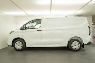 FORD Transit C Van 320 L1 2.5 Duratec 233 Trend PHEV