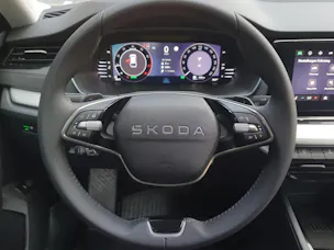 SKODA Octavia Combi 1.5 TSI Selection DSG