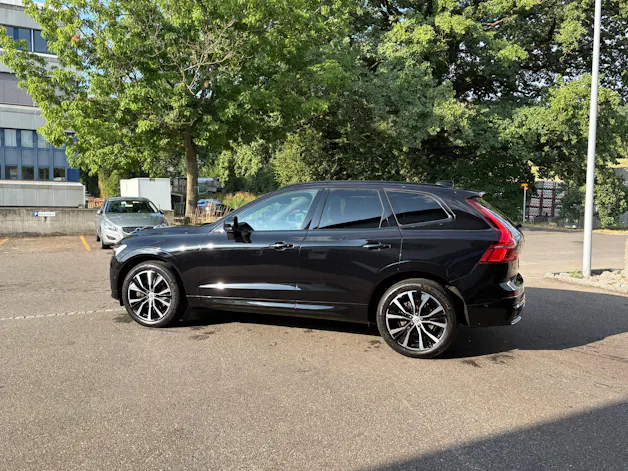 Volvo XC60 2.0 B5 MH Ultimate Dark AWD
