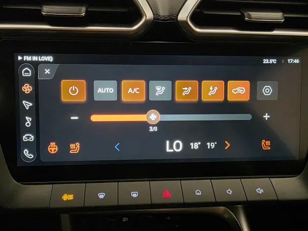 MG ZS 1.5 Hybrid+ Luxury