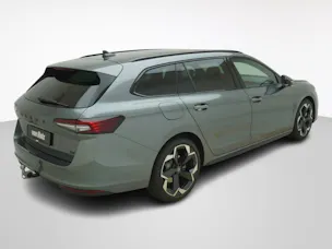 Škoda Superb 2.0 TDI Sportline 4x4 DSG
