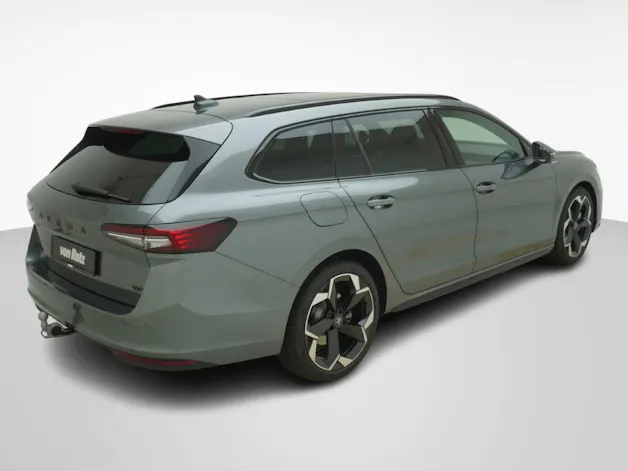 Škoda Superb 2.0 TDI Sportline 4x4 DSG