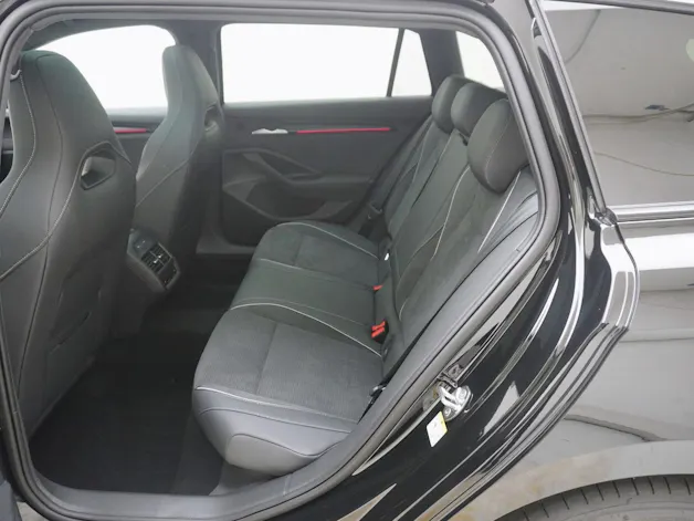 Škoda Superb 2.0 TDI Sportline 4x4 DSG
