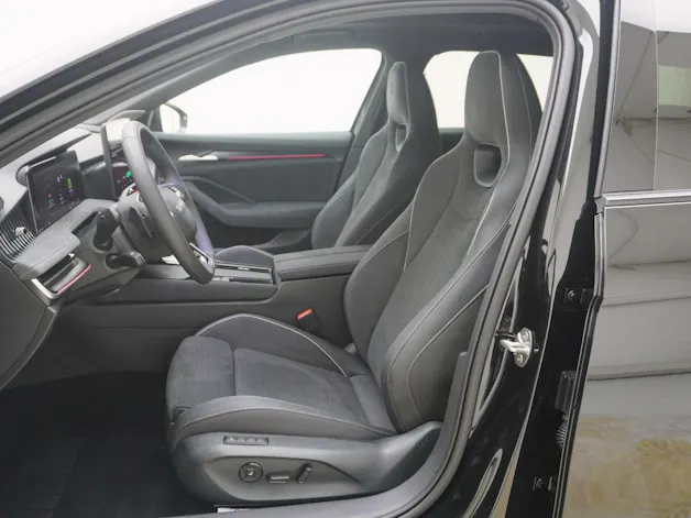 Škoda Superb 2.0 TDI Sportline 4x4 DSG