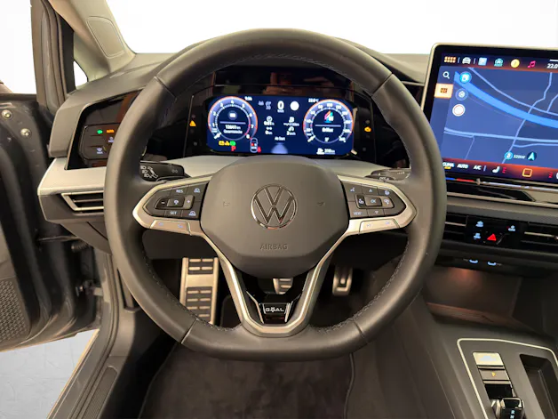 VW Golf 8 1.5 eTSI Goal DSG