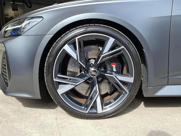 AUDI RS6 Avant 4.0 TFSI V8 quattro