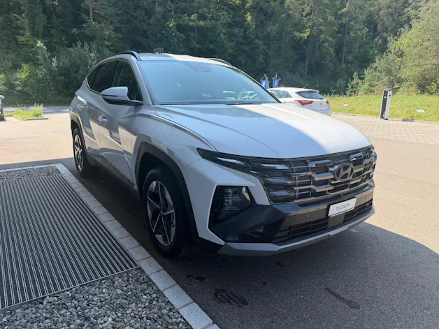 Hyundai Tucson 1.6 TGDI HEV Amplia 4WD