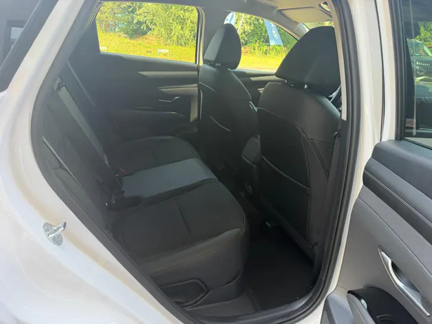 Hyundai Tucson 1.6 TGDI HEV Amplia 4WD