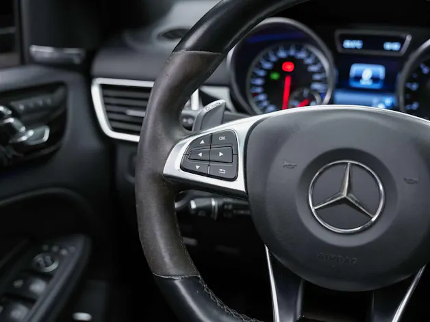 Mercedes-Benz GLE Coupé 43 AMG 4Matic 9G-Tronic *CH-Auto*Panorama*360° Kamera*Night Paket*