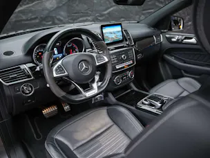 MERCEDES-BENZ GLE Coupé 43 AMG 4Matic 9G-Tronic *CH-Auto*Panorama*360° Kamera*Night Paket*