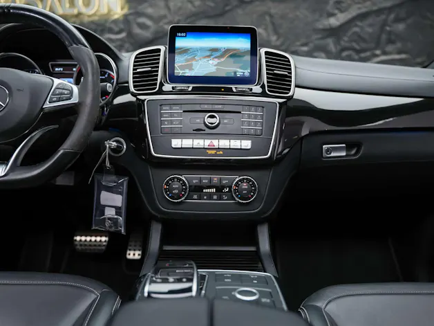 Mercedes-Benz GLE Coupé 43 AMG 4Matic 9G-Tronic *CH-Auto*Panorama*360° Kamera*Night Paket*