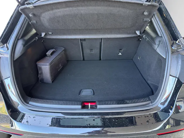 Mercedes-Benz A 250e AMG Line