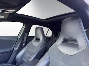 Mercedes-Benz A 250e AMG Line