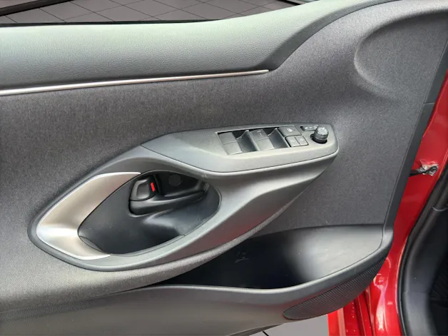 Mazda 2 Hybrid Select