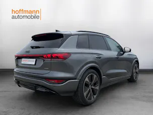 AUDI Q6 e-tron quattro