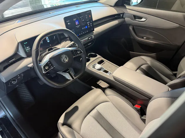 MG S5 EV 64kWh Luxury