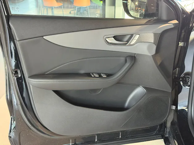 MG S5 EV 64kWh Luxury
