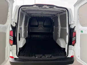 FORD Transit Custom Van PHEV 320 L1H1 Trend Automat