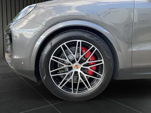 PORSCHE Cayenne S