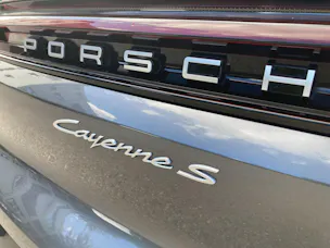 PORSCHE Cayenne S