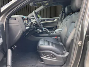 PORSCHE Cayenne S