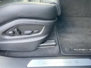 PORSCHE Cayenne S