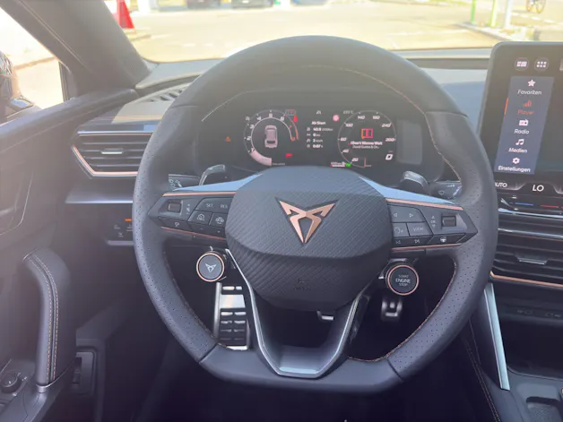 Cupra Leon ST 2.0 TSI 333 VZ 4Drive DSG