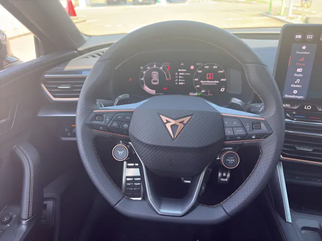 Cupra Leon ST 2.0 TSI 333 VZ 4Drive DSG