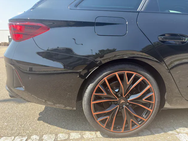Cupra Leon ST 2.0 TSI 333 VZ 4Drive DSG