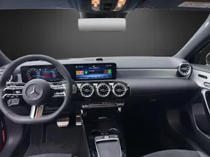MERCEDES-BENZ A 200 Night Star 7G-DCT